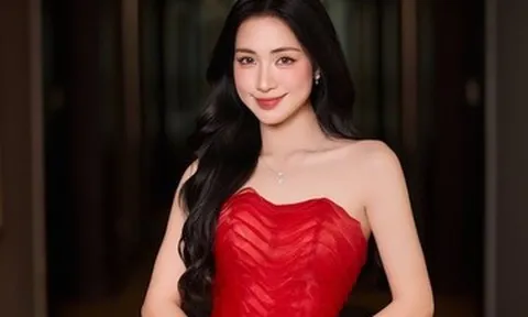 Ca sĩ Hòa Minzy khoe tin vui