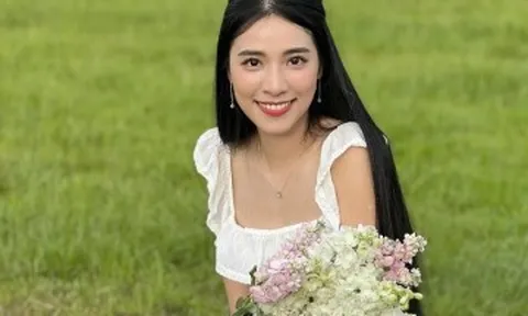 Bác sĩ Đông Y tiết lộ thói quen dưỡng tóc đen mượt ở tuổi U50