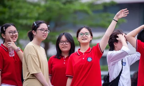 Toàn cảnh điểm chuẩn lớp 10 ở Hà Nội ba năm qua