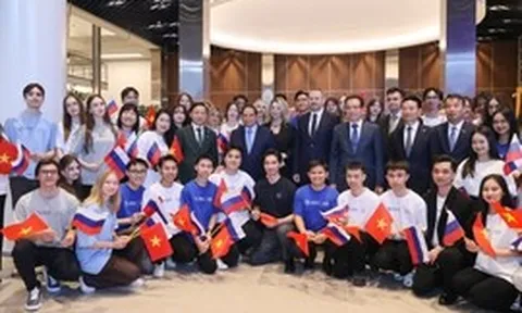 Thủ tướng Phạm Minh Chính tới thăm Đại học hàng đầu của Nga