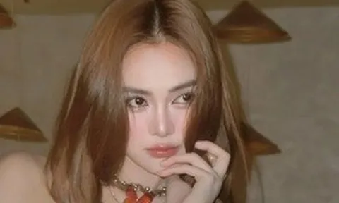 "Ngọc nữ màn ảnh" gây bất ngờ khi được chốt ngày lên xe hoa