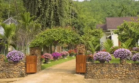 Gia chủ Thanh Hóa dựng nhà vườn 1.500m2 khác lạ, hàng xóm từ 'chê cười' đến khen