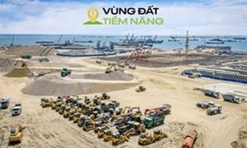 Đại đô thị 10 tỷ USD của tỷ phú Phạm Nhật Vượng dần lộ diện: Hàng nghìn xe chạy cả ngày lẫn đêm, nhà hát 5.000 chỗ bắt đầu xây dựng