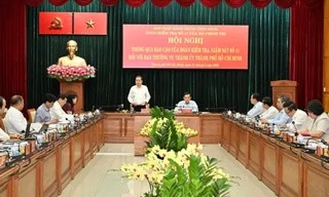 Chủ tịch Quốc hội yêu cầu TPHCM phát huy 5 lợi thế, tháo gỡ dự án tồn đọng