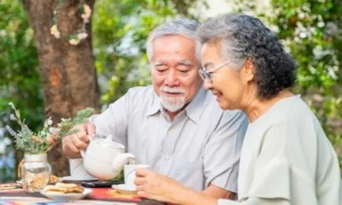 Nghỉ hưu tôi mới thấy, sướng nhất vẫn là sống ở nhà của mình, đừng vào viện dưỡng lão hay sống chung với con cái vì lẽ...