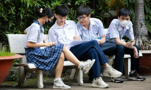 Chân dung 2 đại diện TP.HCM dự thi Olympic quốc tế 2026