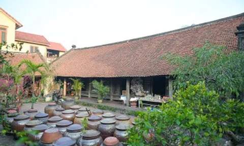 Bên trong ngôi nhà trăm tuổi ở Hà Nội, qua 14 đời con, cháu sinh sống