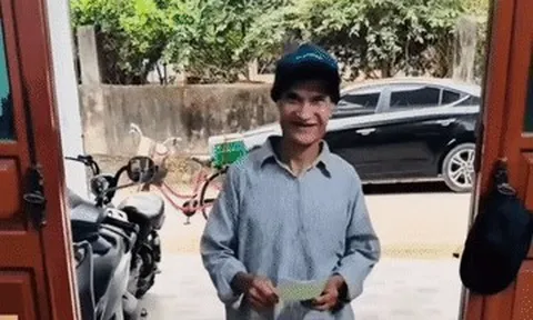 Người cha Phú Thọ đạp xe đi mời cưới con gái: Câu chuyện phía sau gây xúc động