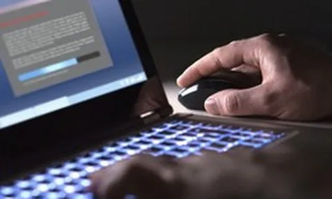 Công an chỉ ra lý do người dân có thể bị rò rỉ tài khoản ngân hàng, tài liệu công việc, mật khẩu MXH, ảnh riêng tư... vào tay lừa đảo