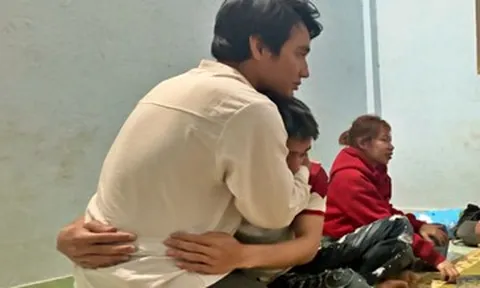 Băng rừng tìm em thất lạc, chàng trai Lâm Đồng xúc động đoàn tụ sau 17 năm