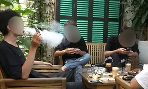 Cho hút thuốc lá điện tử tại chỗ có thể bị phạt tới 10 triệu đồng