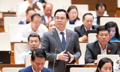 Đầu tư công phải 'thông minh hơn' để tránh tụt hậu công nghệ