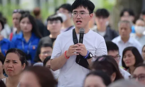 Ngành học xương sống tiếp tục 'thất sủng'