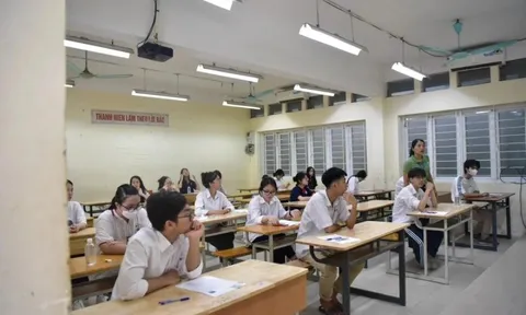 Kỷ luật học sinh cao nhất là viết bản kiểm điểm dễ gây 'nhờn luật'