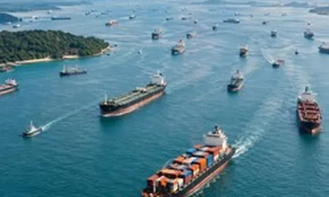 Kịch bản về một 'Hormuz thứ hai' ngay tại Đông Nam Á chính thức bị bác bỏ: 90.000 tàu tiếp tục đi miễn phí qua 'mạch máu' của thế giới