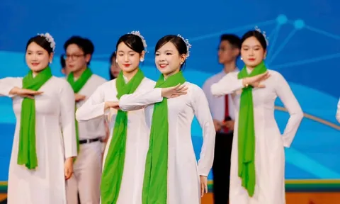 Học viện Nông nghiệp tạm dừng quy định bắt buộc sinh viên tham gia CLB