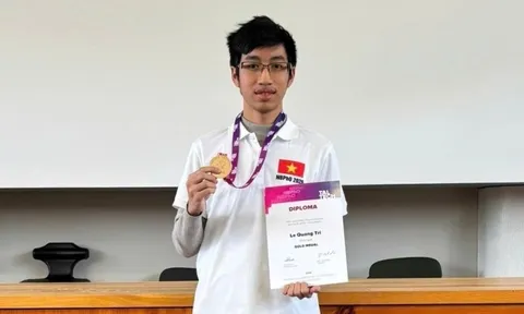 Nam sinh Phổ thông Năng khiếu lọt tốp 5 Olympic Vật lý