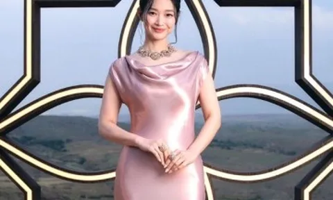 4 thói quen giúp Shin Min Ah giữ vóc dáng "nữ thần" ở tuổi 42