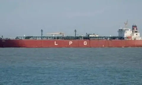 Siêu tàu liều mình vượt Hormuz cứu vãn cơn khát gas 'thê thảm', giải vây cho quốc gia đông dân nhất thế giới