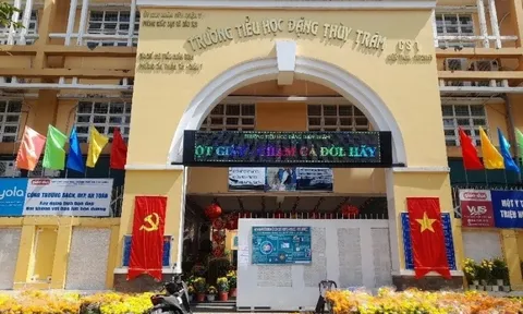 Hơn 5.000 học sinh ở TP.HCM phải dừng ăn bán trú