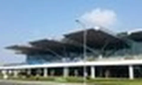 'Sân bay quốc tế mà cả năm không có chuyến bay quốc tế'