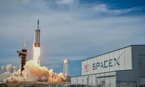 Không chỉ là tên lửa: SpaceX đang trở thành “mỏ vàng” mới của giới đầu tư toàn cầu?