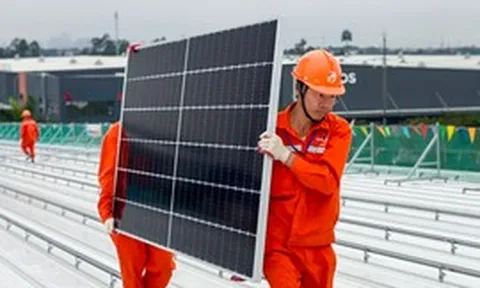 Quy tắc 20% của điện mặt trời: Tại sao nhà hàng xóm lắp xong giảm được tiền điện, nhà mình thì không?