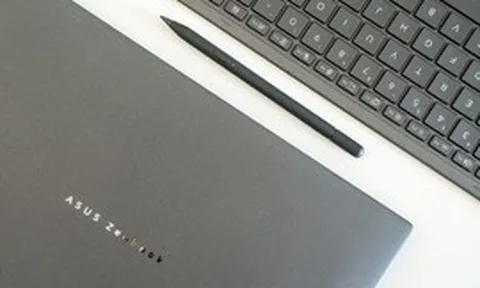 Hai màn hình OLED giá 90 triệu, laptop ASUS Zenbook DUO có đáng kỳ vọng?