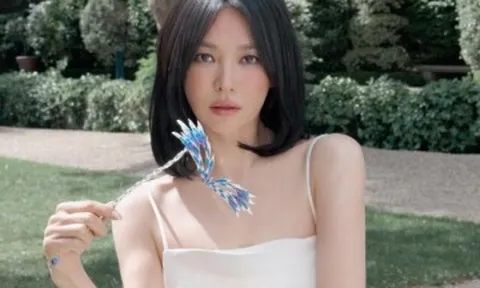 Kiểu tóc ngắn giúp Song Hye Kyo "hack tuổi"