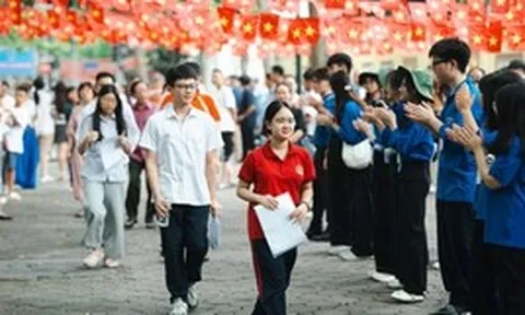 CẬP NHẬT: Gợi ý đáp án đề thi Ngữ Văn vào lớp 10 Hà Nội năm 2026