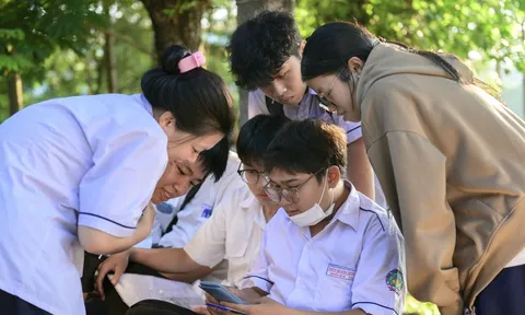 Đại học Quốc gia TP.HCM lên tiếng vụ thí sinh 'tố' đạo đề thi ĐGNL