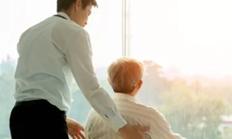 Nghỉ hưu rồi tôi mới thấy: Tiền bạc ít hay phải chăm sóc cháu chưa đáng sợ, đây mới là điều mà đáng sợ nhất!