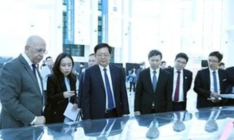 Phó Thủ tướng Hồ Quốc Dũng thăm Đại học hàng đầu Kazakhstan và Trung tâm đổi mới sáng tạo Astana Hub