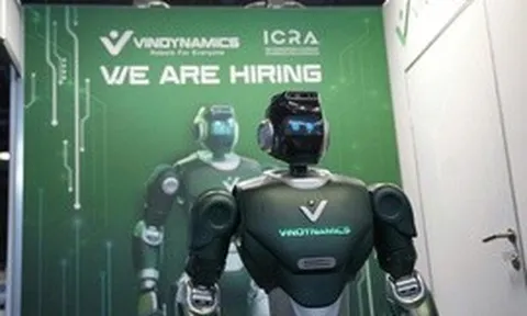 Lần đầu ra mắt robot hình người, công ty của tỉ phú Phạm Nhật Vượng gây chú ý tại 2 sự kiện lớn