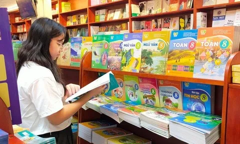 NXBGDVN công bố bảng giá sách giáo khoa năm học 2026-2027