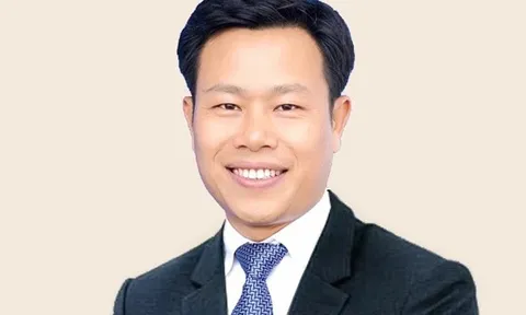 Thứ trưởng GD&ĐT Lê Quân làm chủ tịch hội đồng một trường đại học
