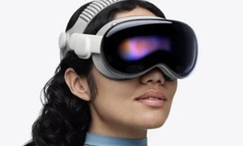 Apple bất ngờ "đóng băng" Vision Pro? Tương lai được đặt cược vào kính AI cạnh tranh Meta Ray-Ban