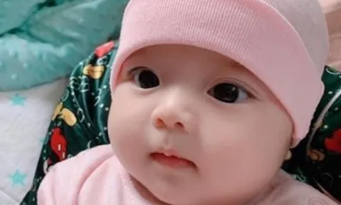 Bố đi làm khai sinh đặt tên con Ngô Út Mót, nhân viên khuyên đổi thành tên khác vô cùng rực rỡ và cao sang