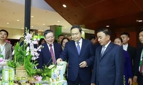Đại hội Hội Nông dân Việt Nam lần thứ IX: Đổi mới 
mạnh mẽ, nông dân bứt phá trong kỷ nguyên mới