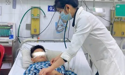 Kỳ tích hồi sinh bé trai ngừng tim kéo dài 60 phút tại Bệnh viện Nhi Đồng 2 TPHCM