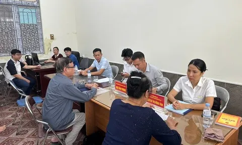 Hải Phòng: Chi hội Luật gia xã Kiến Thụy tư vấn pháp luật miễn phí cho người dân