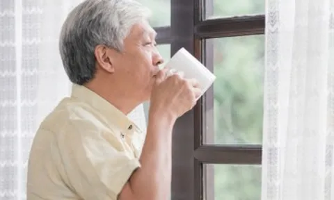 Tôi từ chối khi con trai xin sang tên nhà để 'báo hiếu', về già mới thấy quyết định này quá sáng suốt