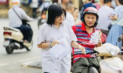 Biết điểm đỗ lớp 10, học sinh Hà Nội cần làm gì để không mất suất học?