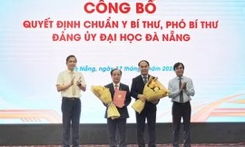 Công bố quyết định chuẩn y Bí thư, Phó Bí thư Đảng ủy Đại học Đà Nẵng