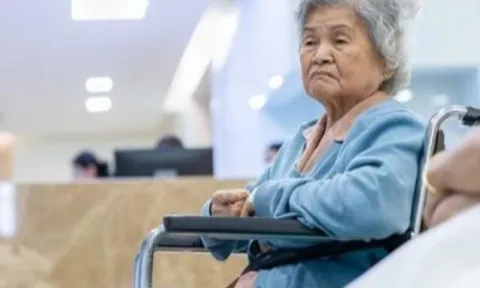 Cha mẹ chỉ có một con và muốn có tuổi già hạnh phúc cần chuẩn bị trước những điều này