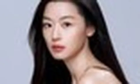 “Jeon Ji Hyun không phải con người”