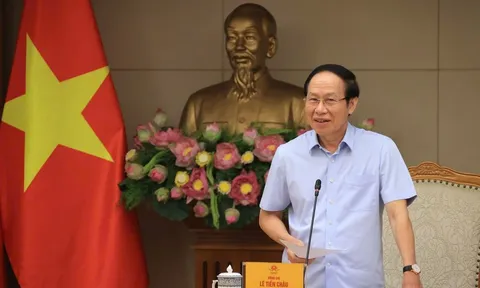 Sắp chấm dứt vấn đề lạm thu, ép học thêm?