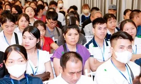 Hàng trăm gia đình hiếm muộn hội ngộ trong hành trình tìm con