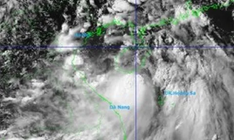 Hai kịch bản đường đi của bão số 1, tâm mưa nguy cơ dồn về 4 tỉnh thành miền Bắc
