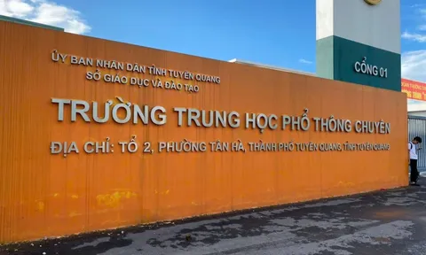 Chủ tịch Tuyên Quang yêu cầu rà soát khu vực có điểm thi cao